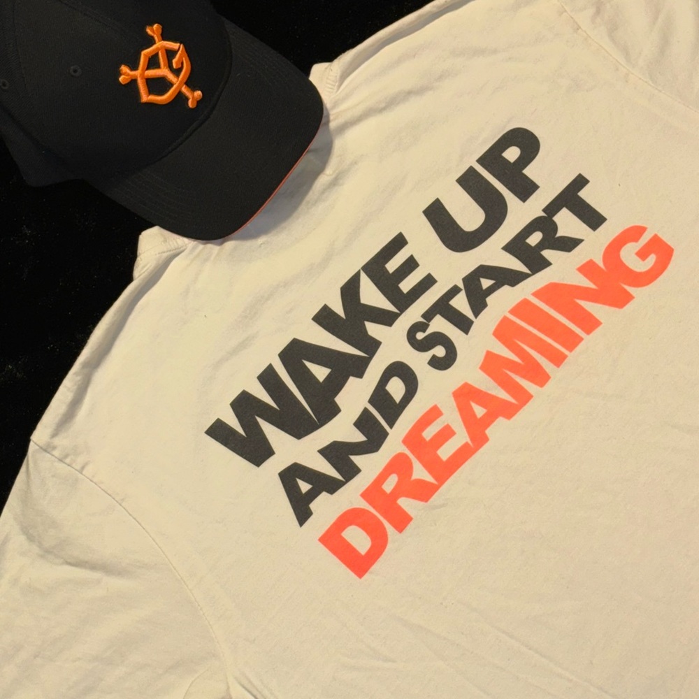 WAKE UP Tee